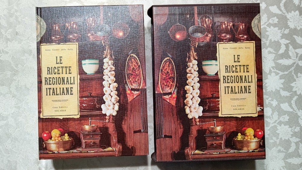 箱入りハードカバー洋書 LE RICETTE REGIONALI ITALIANE 箱入りハードカバー洋書 LE RICETTE REGIONALI ITALIANE
