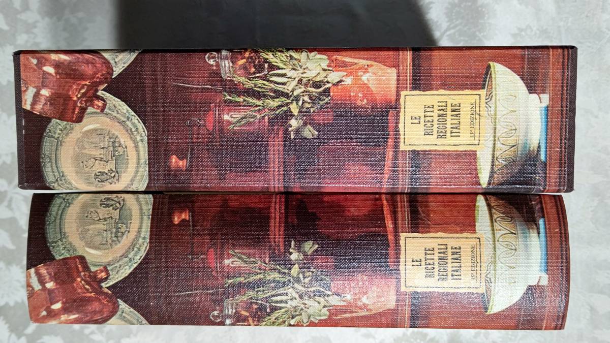 箱入りハードカバー洋書 LE RICETTE REGIONALI ITALIANE 箱入りハードカバー洋書 LE RICETTE REGIONALI ITALIANE