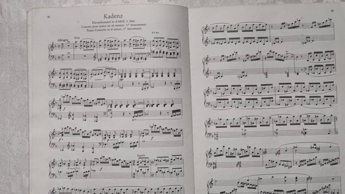 輸入楽譜 モーツァルト 7つのピアノ協奏曲(KV365,453,466,491,503,537,482)のカデンツァ集 EDWIN FISCHER エドウィン・フィッシャー作曲_画像6