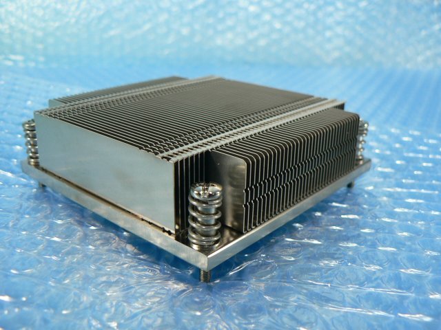 1ETD // HITACHI HA8000/RS110-h HM の CPU用 ヒートシンク (クーラー) / ネジ間隔約79mm // (NEC Express/R110d-1M類似)_画像5