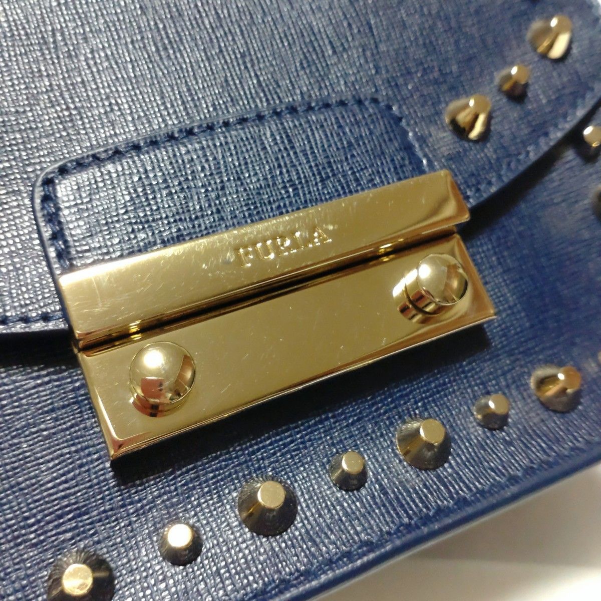 FURLA フルラ JULIA MINI スタッズ ショルダーバッグ  チェーンバッグ ネイビー 紺 メトロポリス ゴールド金具