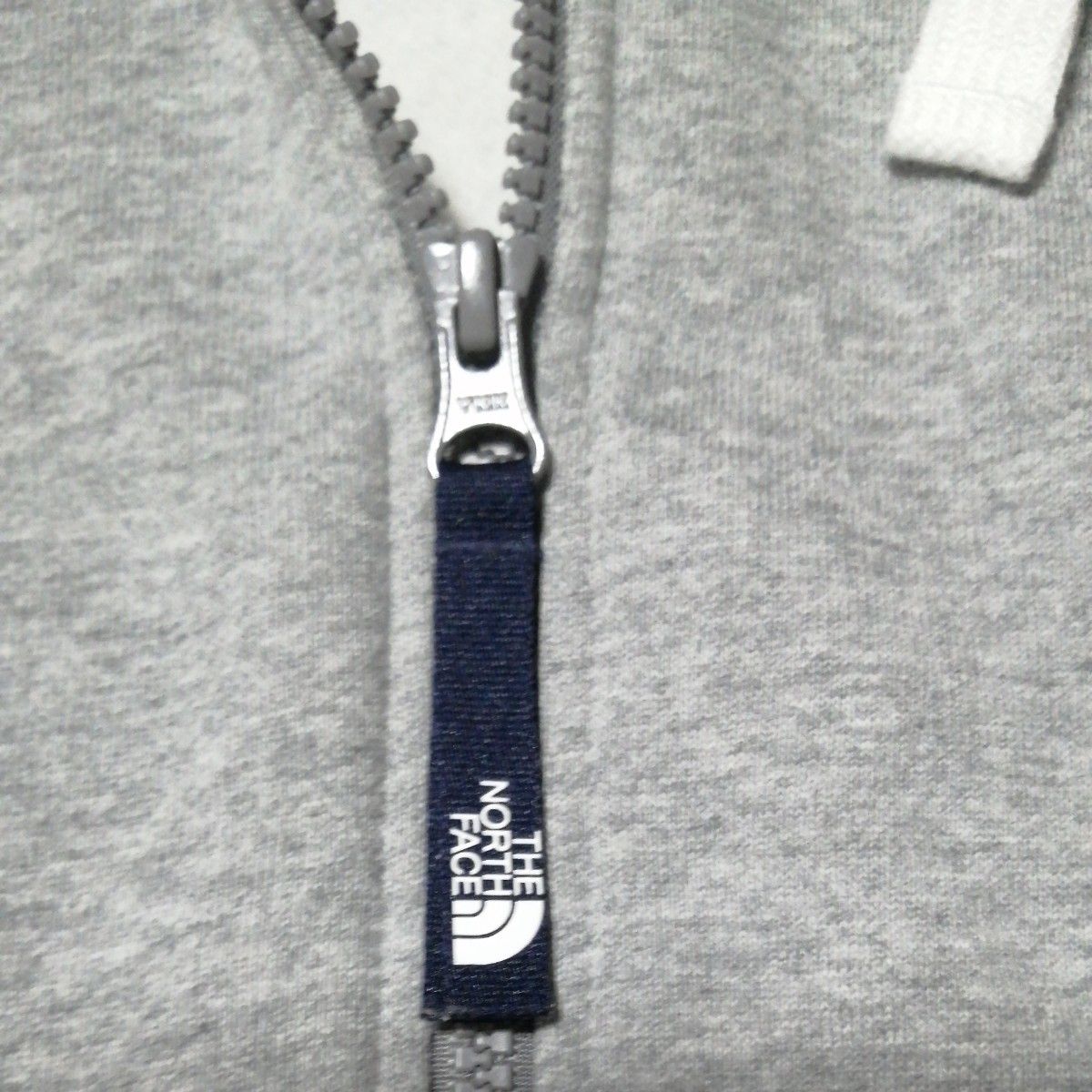 THE NORTH FACE ジップパーカー