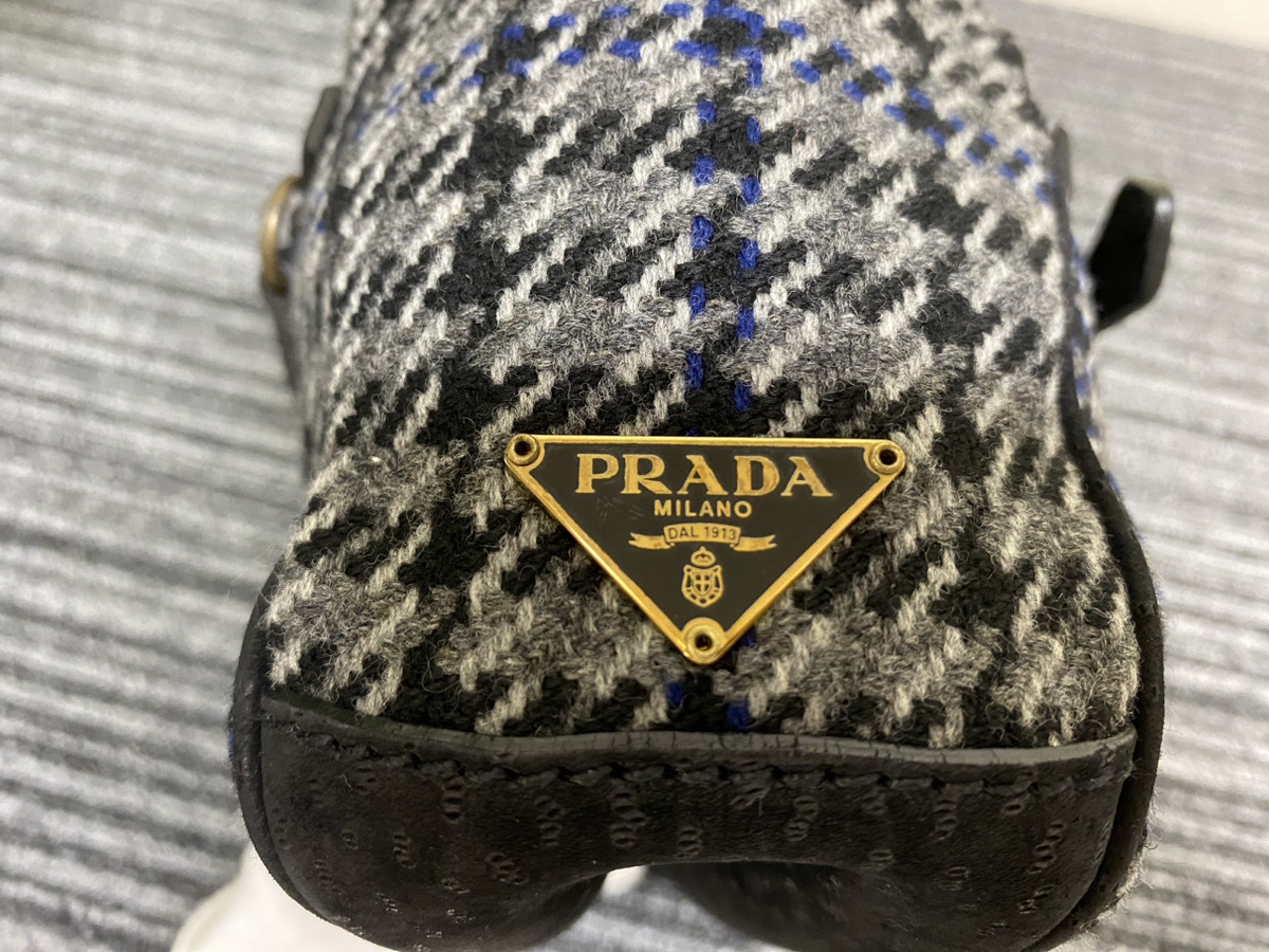 1869-03★PRADA プラダ ミニバック ハンドバッグ チェック柄 千鳥格子柄 布袋 ギャランティカード付★_画像9