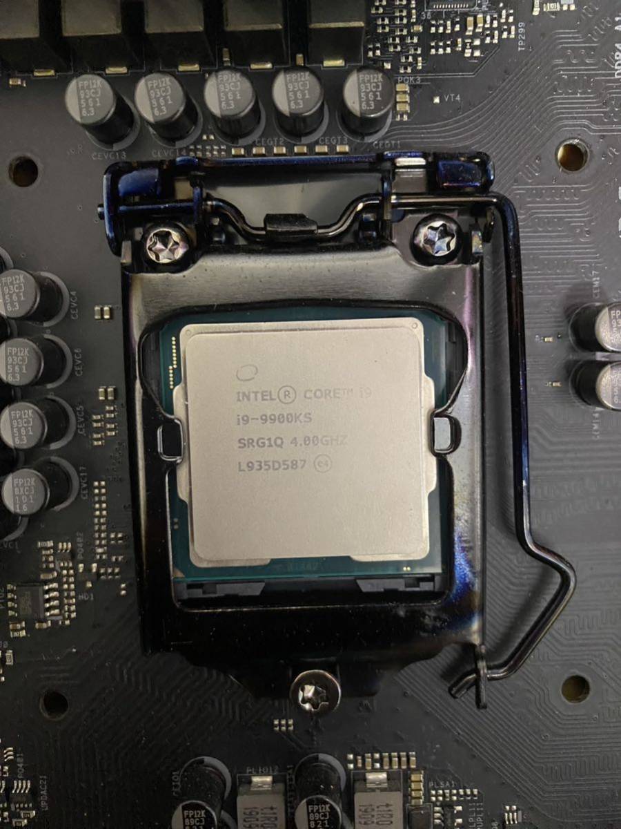 INTEL CPU 9TH GEN Core i9 9900KS 8コア16スレッド 4.00GHz SRG1Q 第9世代最強 CPUのみ 正常動作確認済み_画像1