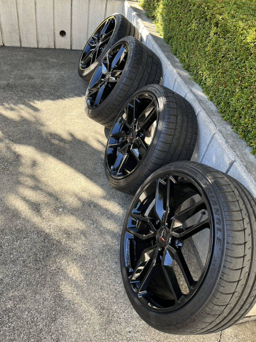 シボレーコルベット C7用 中古 ホイール+タイヤ1台分/4本セット フロントTRIANGLE245/35R19 2017年製、リアMichelin285/30R20 2016年製_画像2