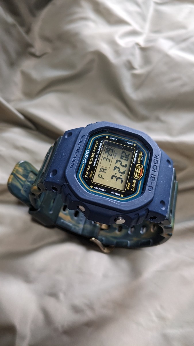 G-SHOCK DW-5600C-1（DW-5600D） おまけでブルーベゼル付き_画像1