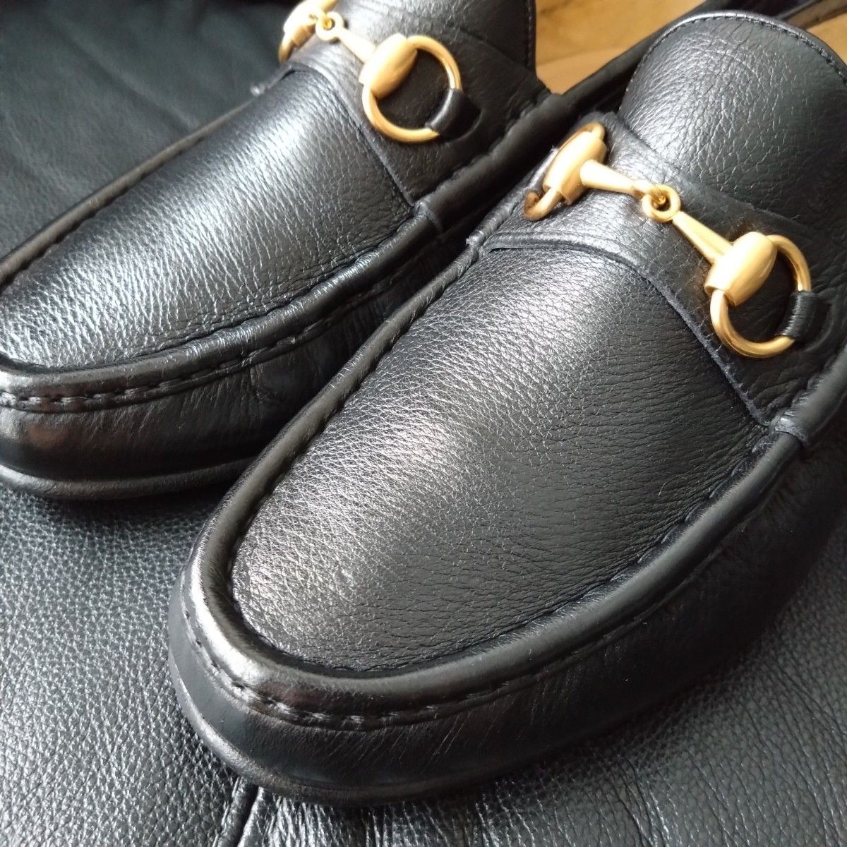 超希少 GUCCI シボレザー ビットローファー ゴールド ブラック 超希少 GUCCI シボレザー ビットローファー ゴールド ブラック