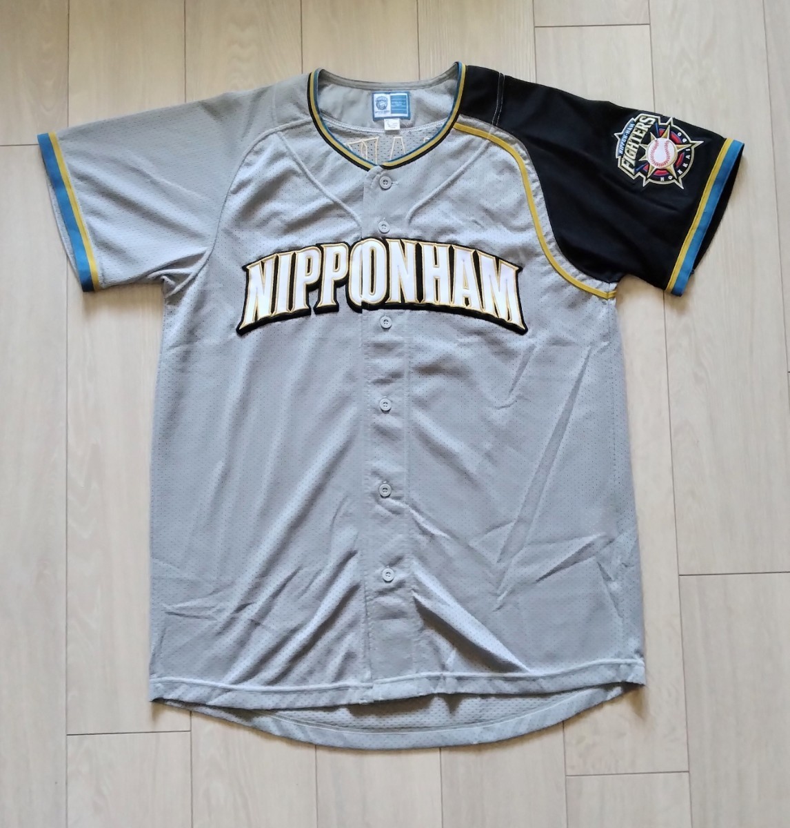 7448円 【レア】北海道 日本ハム ファイターズ 小笠原 ビジター 7448円 【レア】北海道 日本ハム ファイターズ 小笠原 ビジター