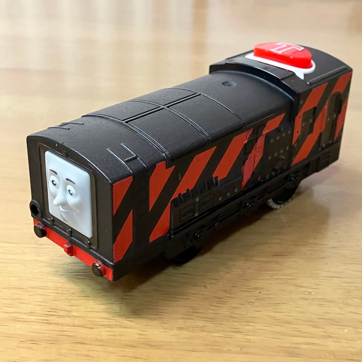 トラックマスター　トーキングディーゼル　トーマスシリーズ　プラレール  