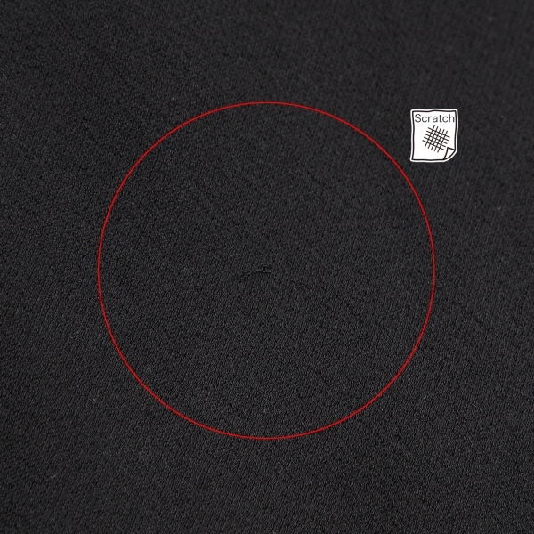 ヨウジヤマモト ノアールYohji Yamamoto NOIR シルクロングスカート 黒2_全体に細い引っ掛けが多数あります。