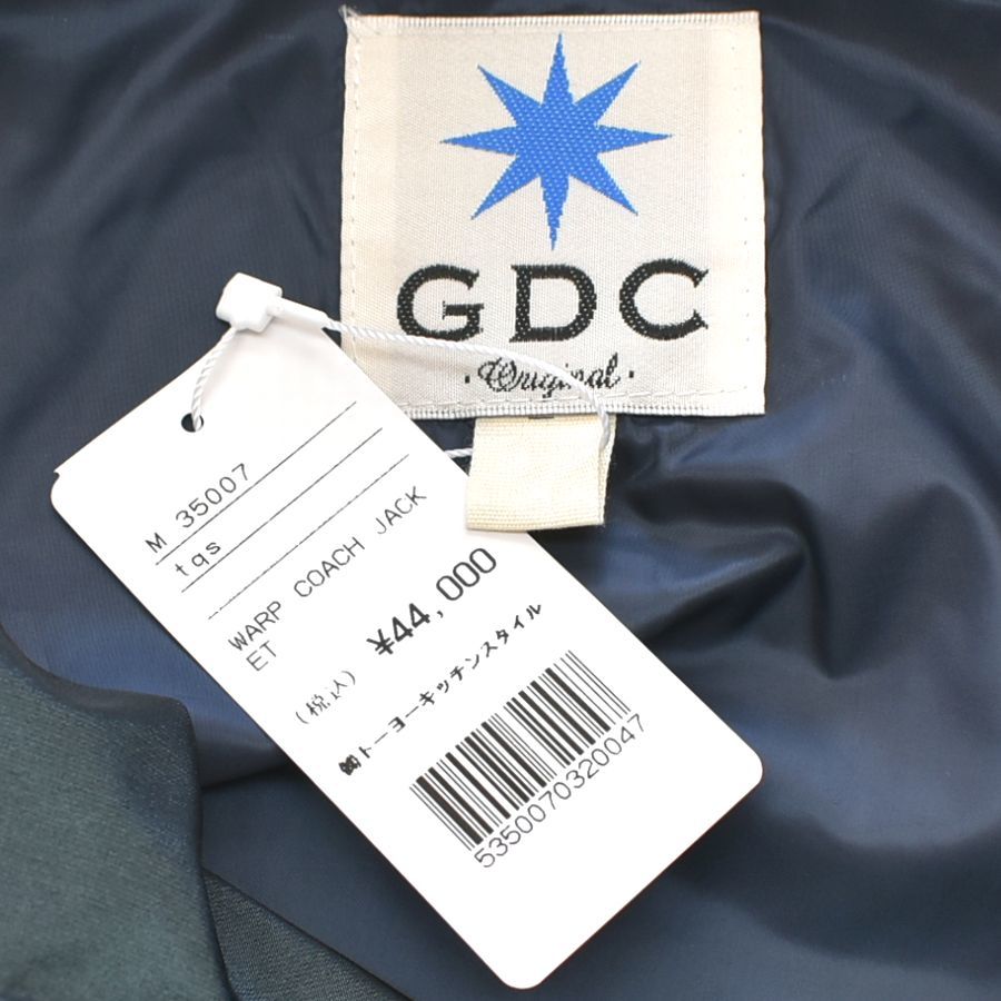 GDC ジーディーシー 日本製 長袖ナイロンコーチジャケット バックプリント 前ボタン 紺 メンズMサイズ ユニセックス 本州送料無料 A139_画像4