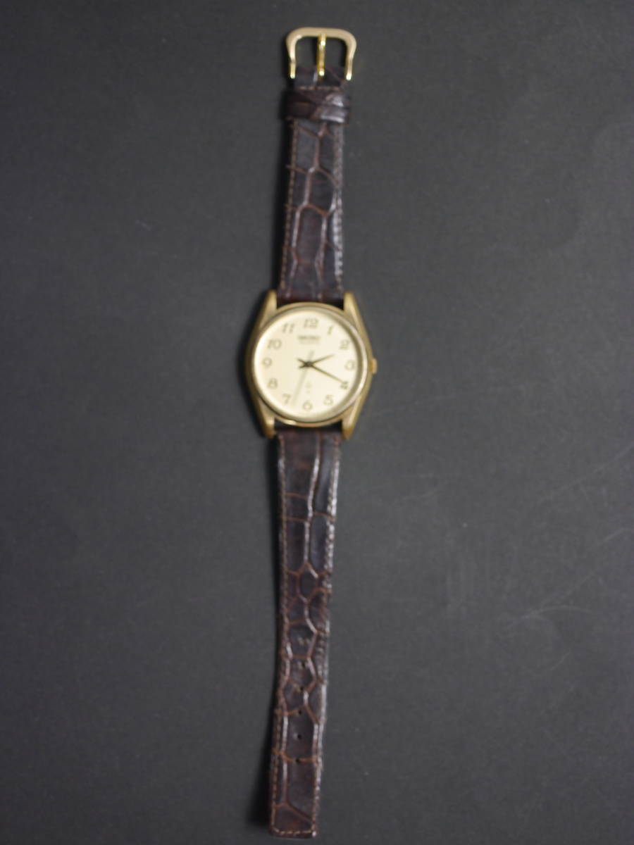 セイコー SEIKO クォーツ 3針 7121-8000 男性用 メンズ 腕時計 W620 ジャンクの画像5