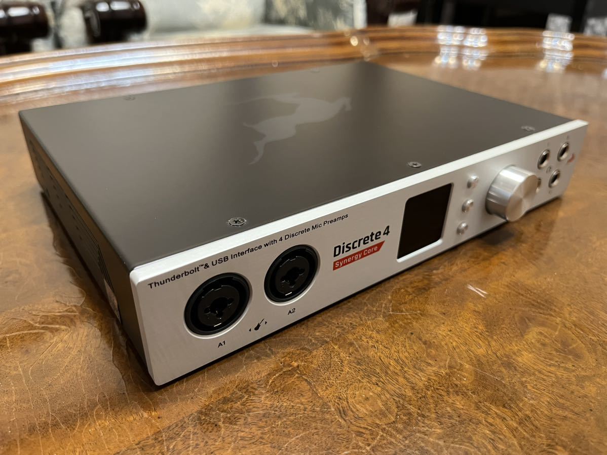 ［美品］ANTELOPE AUDIO Discrete4 Synergy Core オーディオインターフェース _画像4