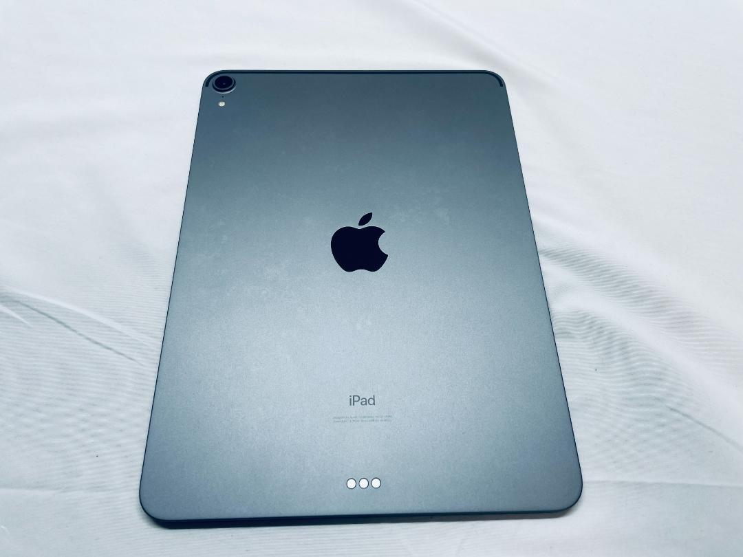 iPad PRO 11インチ WI-FI 64GB 2018モデル