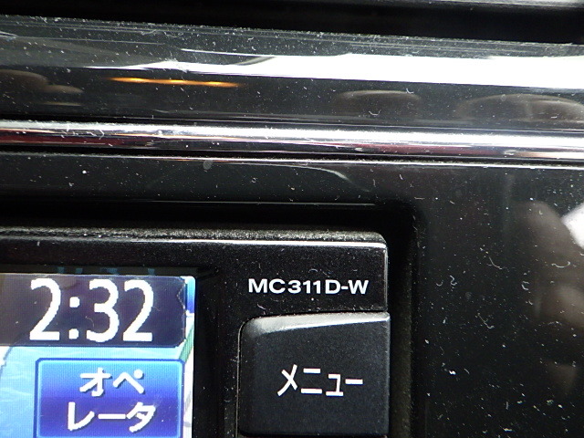 N2212-13　日産純正ナビ　MC311D-W用　地図SDカード+取説セット　2014年　手渡し不可商品_画像4