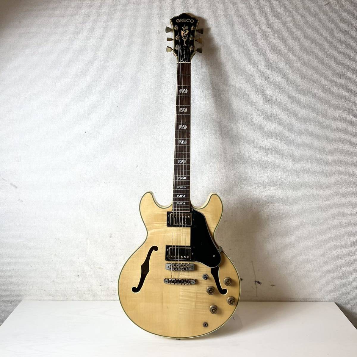 Yahoo!オークション - 205 中古品 GRECO グレコ セミアコ エレキ Yahoo!オークション - 205 中古品 GRECO グレコ セミアコ エレキ