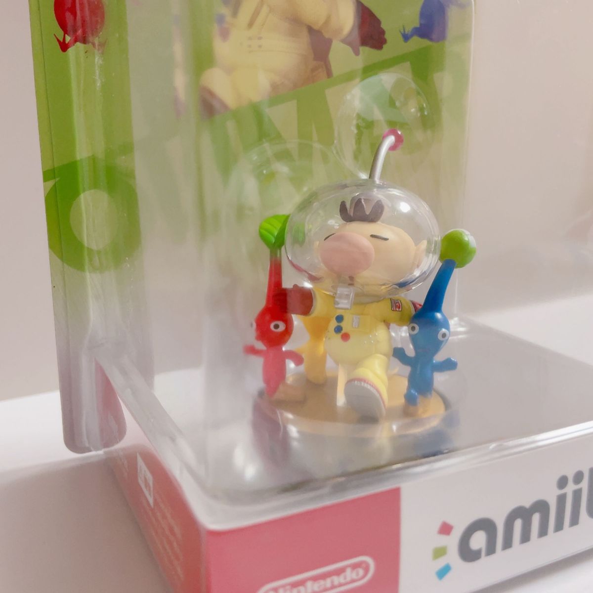 新品》アミーボ　ピクミン＆キャプテンオリマー　amiibo pikmin スマッシュブラザーズ