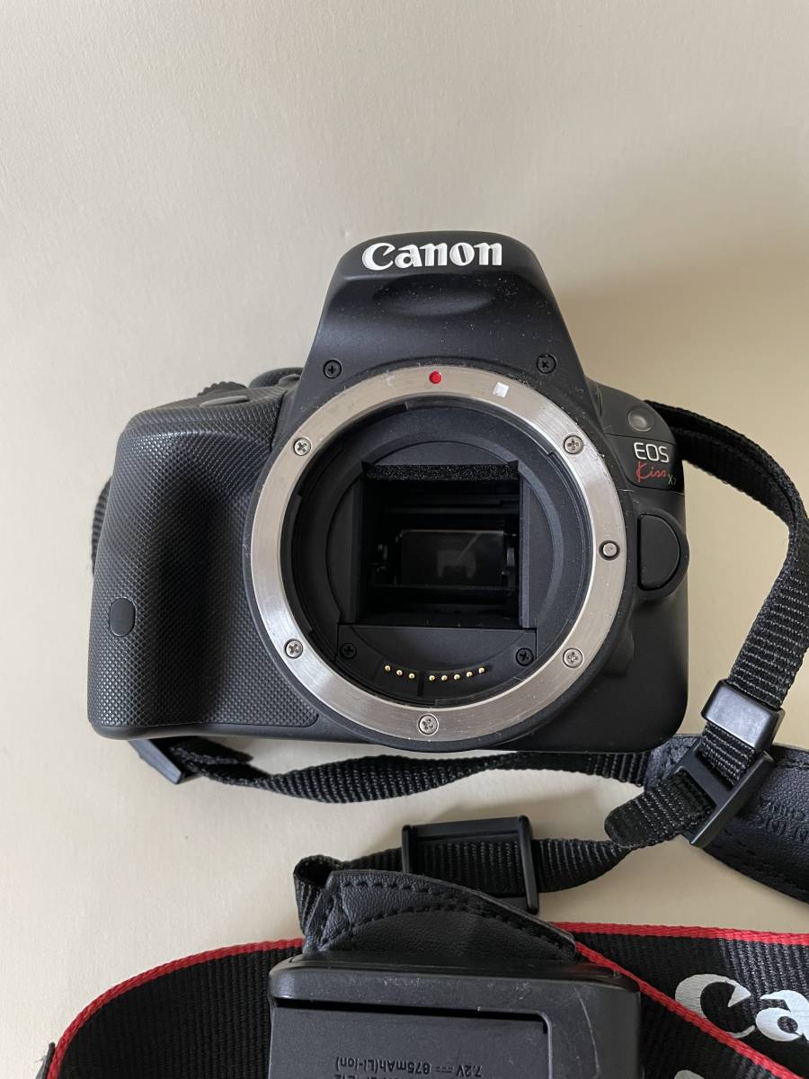13300円 Canon キャノン EOS Kiss X7 DS126441 デジタル一眼レフ 13300円 Canon キャノン EOS Kiss X7 DS126441 デジタル一眼レフ