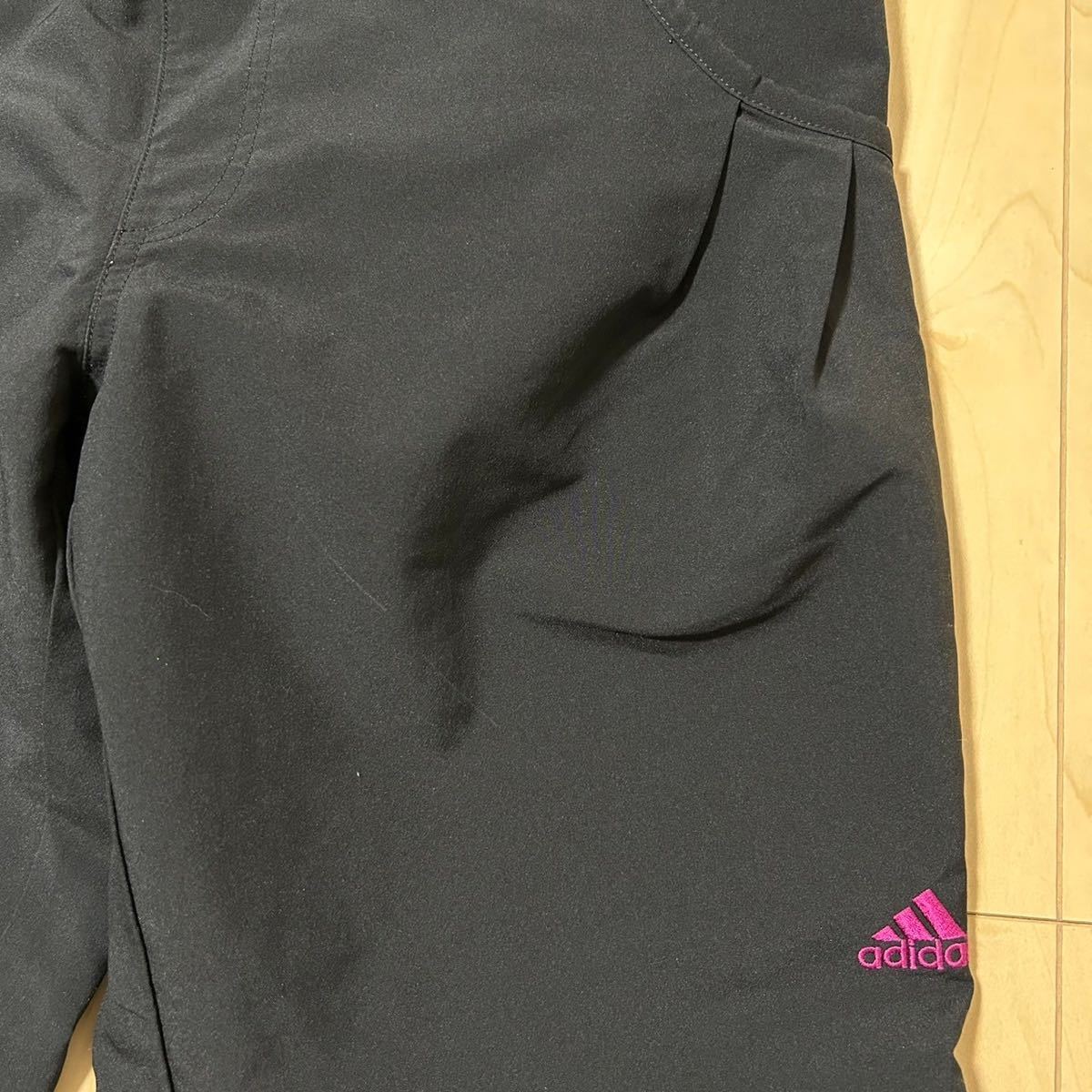 良品　adidas　アディダス　軽量　ウィンドパンツ　トレーニングパンツ　レディース　Lサイズ　ブラック　CLIMALITE_画像3