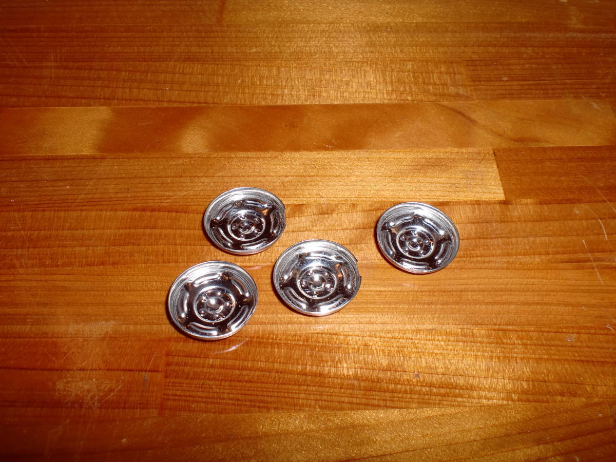  wheel cap .4 piece .. slot car. wheel .. made of metal. postage 84 jpy 