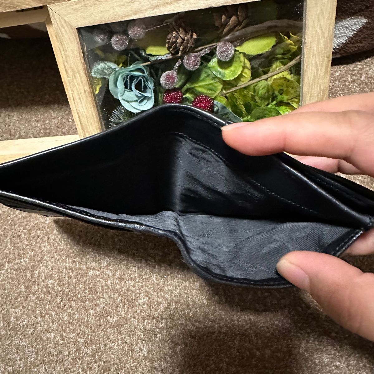 キタムラ レザー　二つ折財布 ウォレット ブラック 財布