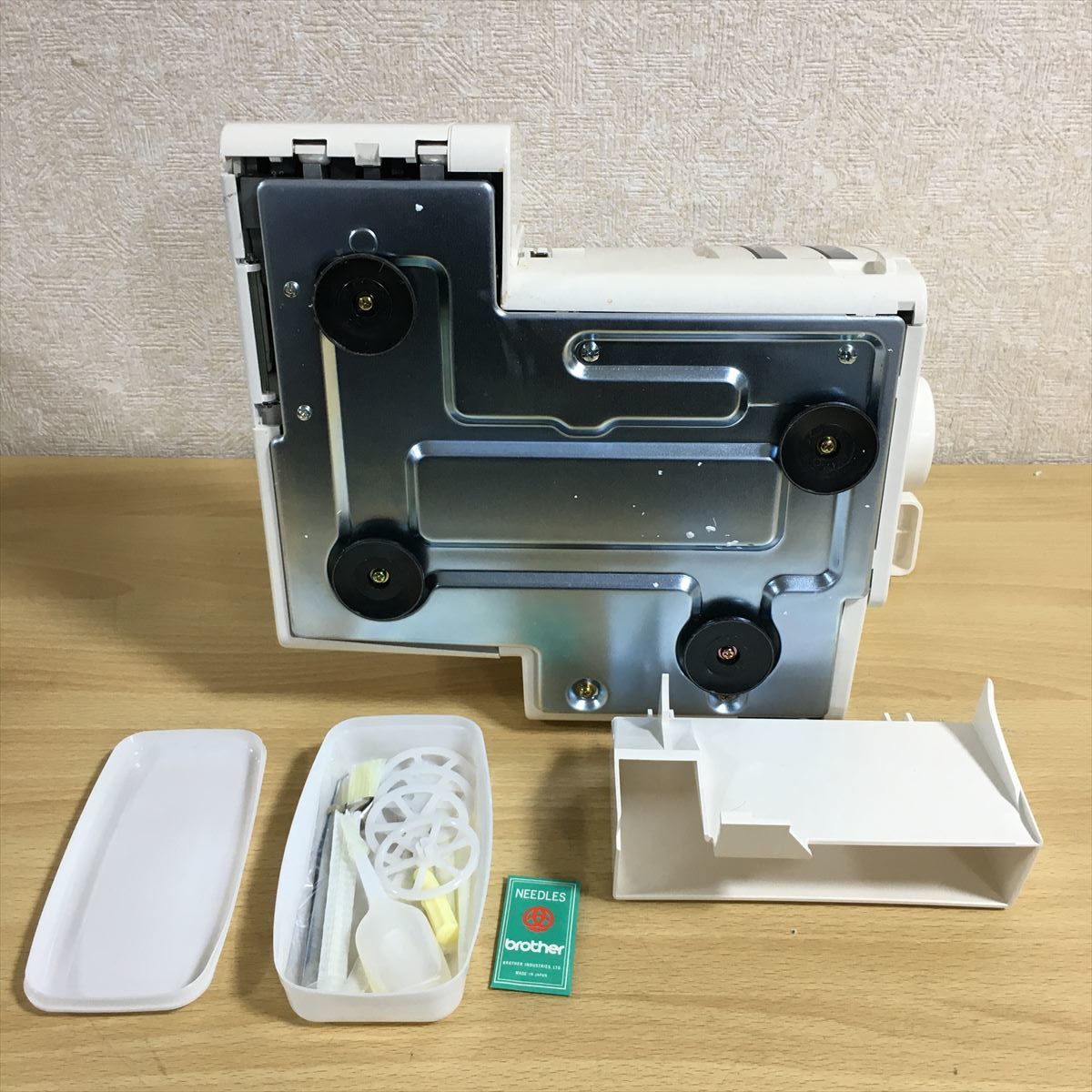 brother ブラザー HOME LOCK ホームロック TE4-B975 ミシン brother ブラザー HOME LOCK ホームロック TE4-B975 ミシン
