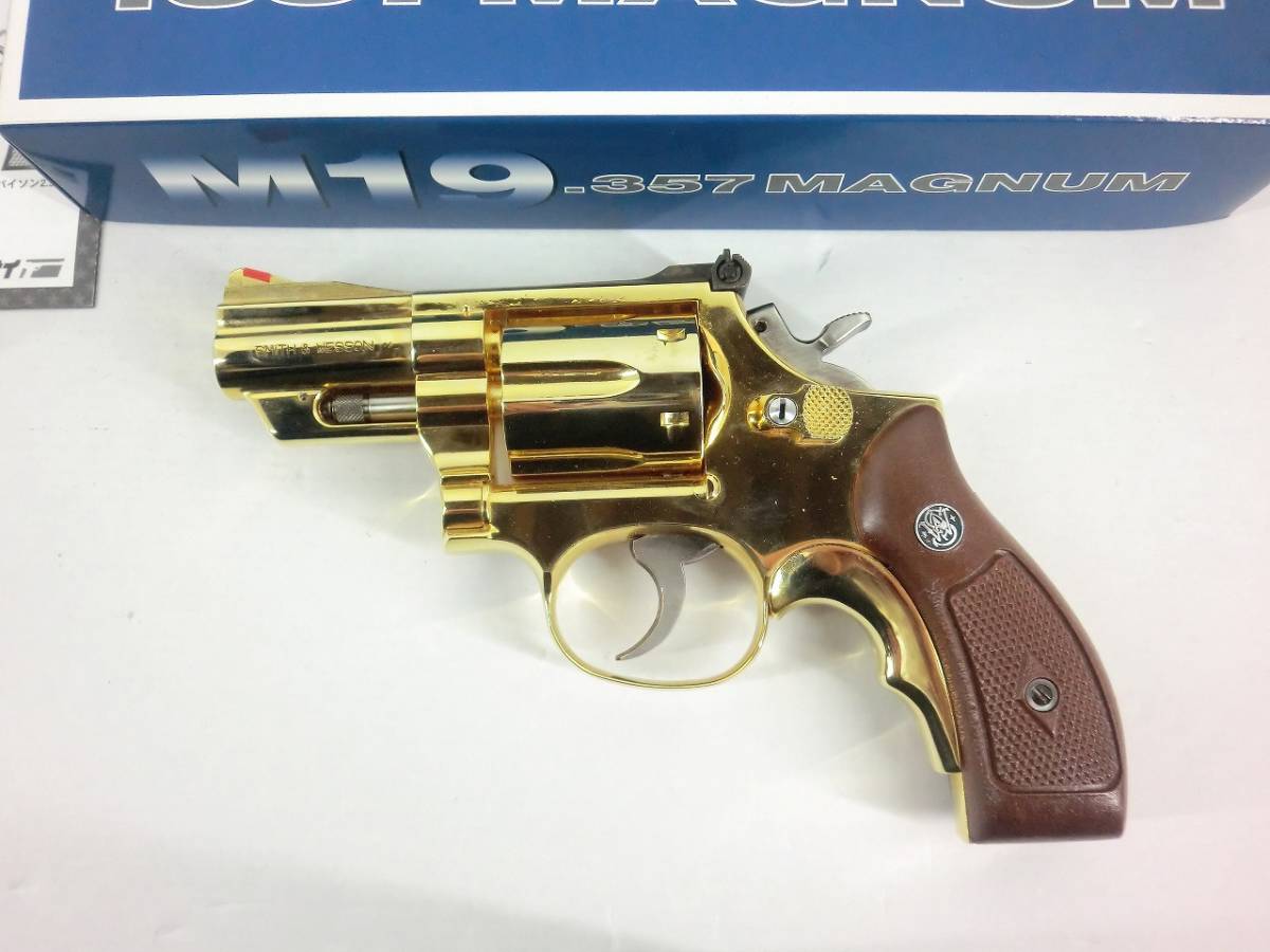 A3193 コクサイ モデルガン S&W.357 M19 2.5インチ 24K 未発火_画像2