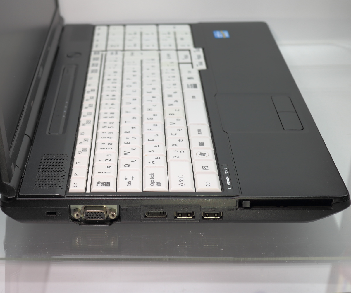 富士通 LIFEBOOK A561/D/Core i5-2450M(2.50GHz/2コア4スレッド)/4GBメモリ/HDD320GB/DVD-ROM/15.6TFT/Windows7 Professional 64bit #1230_画像5