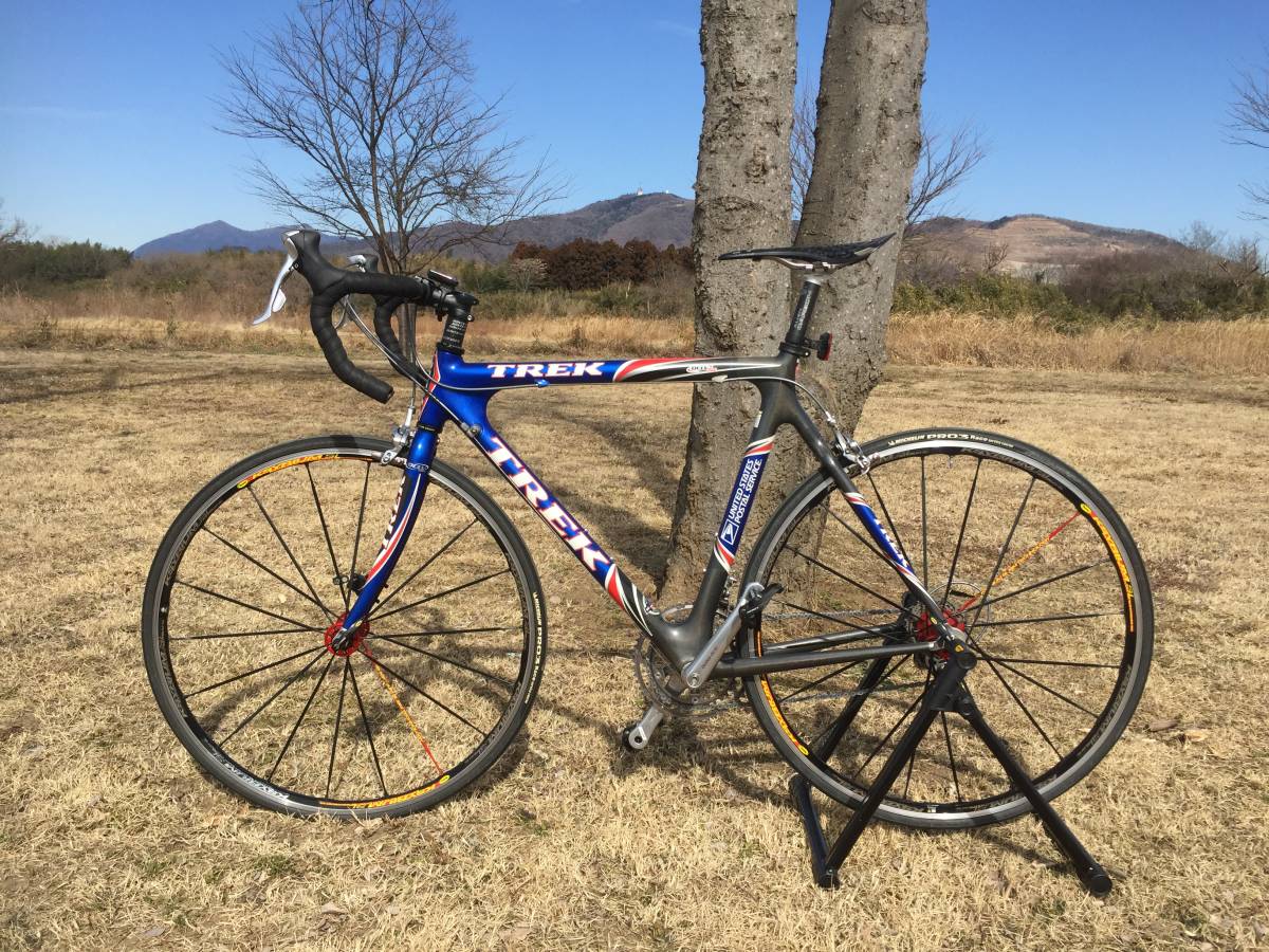 美品！走行距離少【TREK5500 OCLV カーボンフレームロードバイク/DURA-ACE】(中古)