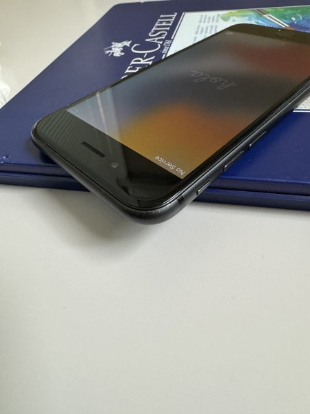 【全国送料無料】iPhone8 64GB シムフリー SIMフリー アイフォン スペースグレイ色 Y-4_画像6
