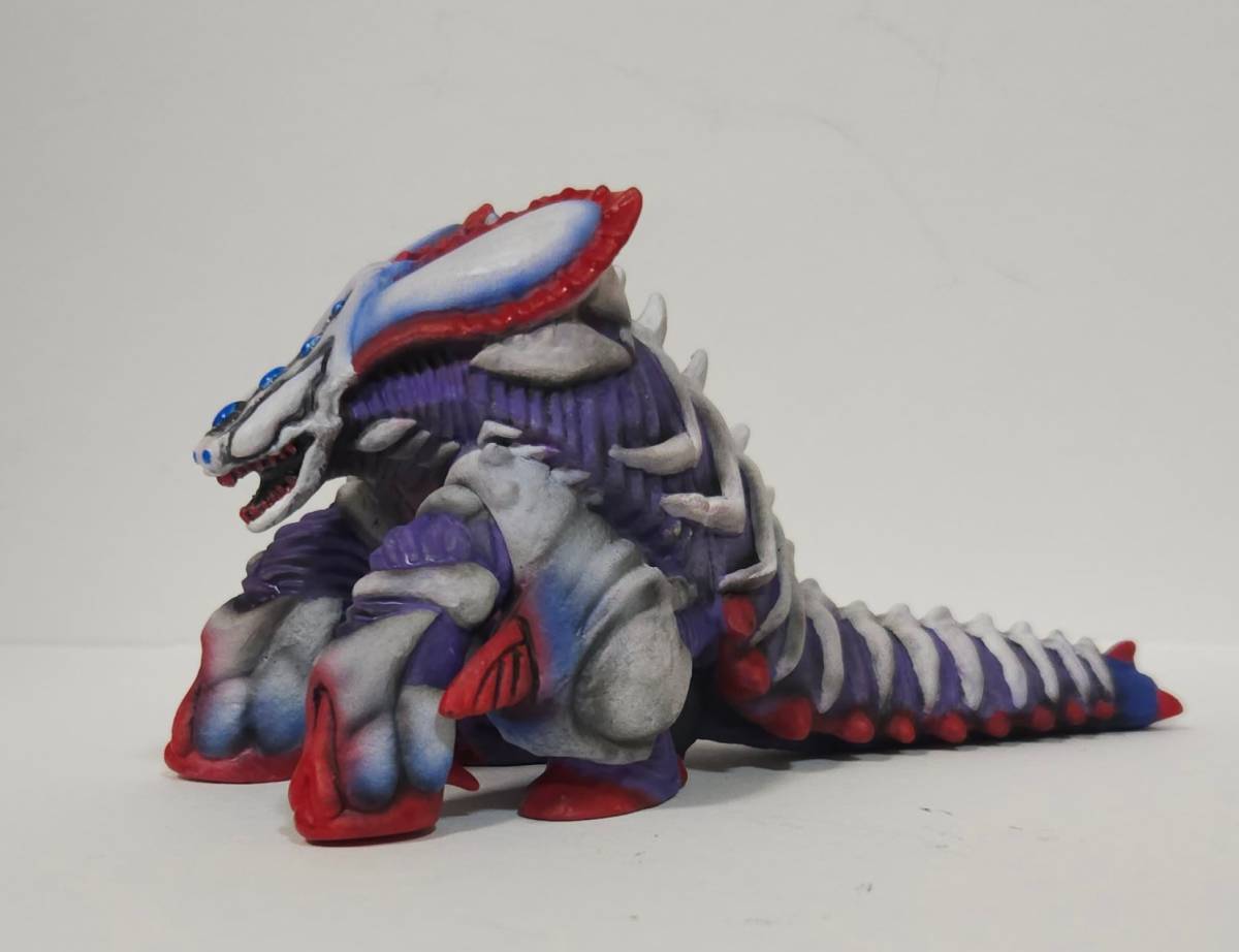 ウルトラ怪獣ソフビ　ズグガン　リペイント完成品_画像2