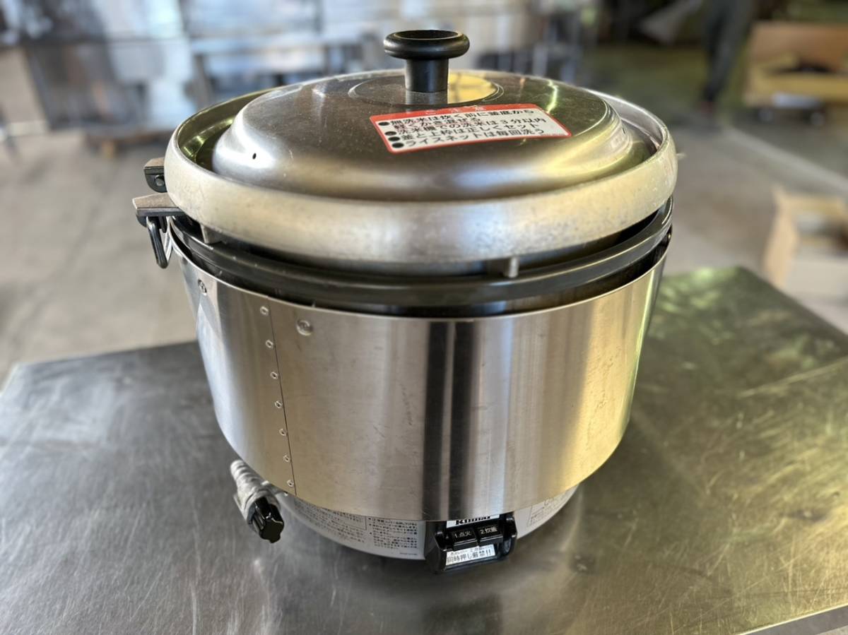 リンナイ ガス炊飯器 普及タイプ RR-30S2 都市ガス 炊飯器 業務用 店舗用品 厨房用品 飲食店 3升 ガス機器 ご飯 炊く 100511