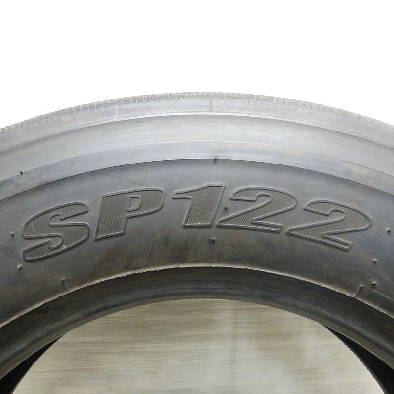 中古タイヤ 245/70R19.5 136/134J DUNLOP SP122 サマータイヤ 2本セット 大型 中古 19.5インチ_画像4