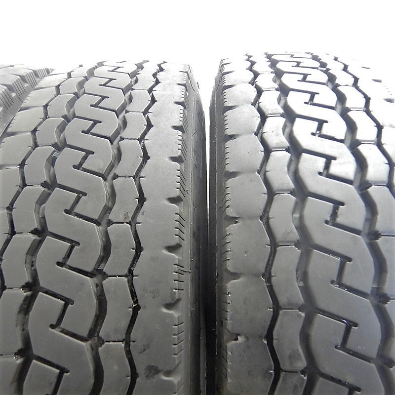 中古タイヤ 205/85R16 117/115L BRIDGESTONE DURAVIS M804 4本セット エルフ 中古 16インチ_画像3