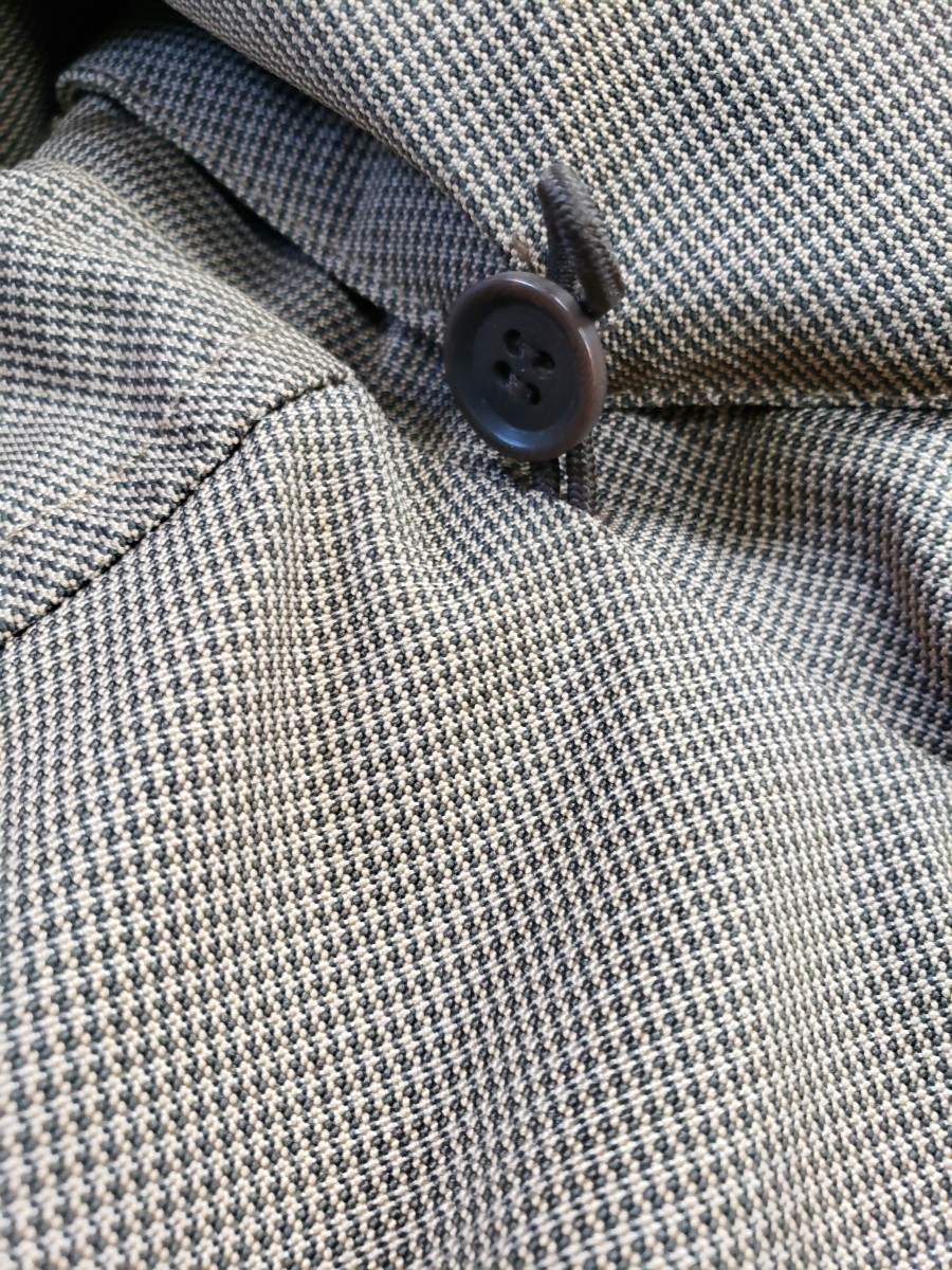 OLD MONCLERダウンハーフコート 千鳥格子 ブラウン 黒タグ size2 OLD MONCLERダウンハーフコート 千鳥格子 ブラウン 黒タグ size2