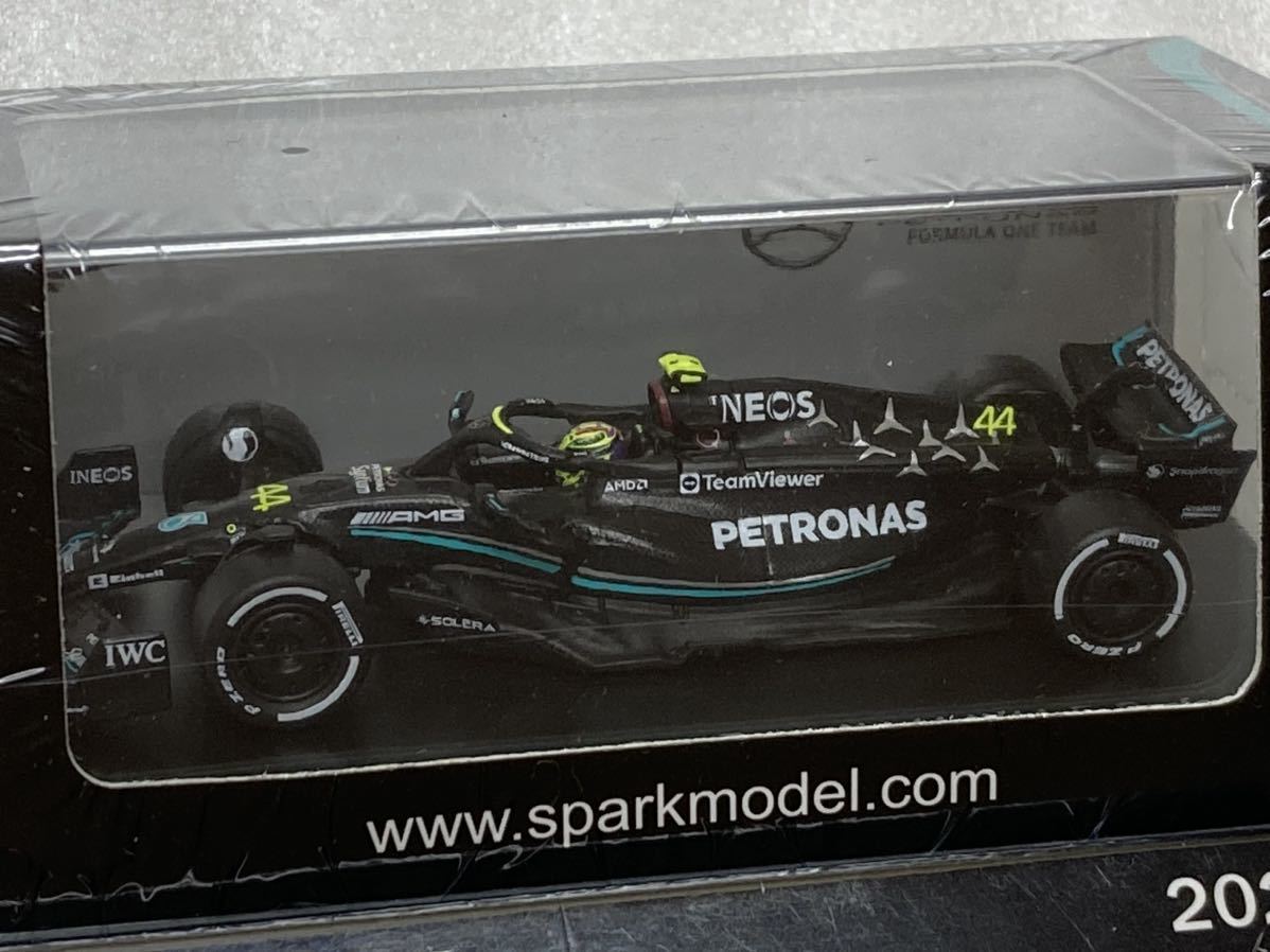 即決 スパーク Sparky 1/64 Mercedes-AMG Petronas F1 W14 E Performance Formula One Team 2023 L.ハミルトン G.ラッセル 未開封品_画像2