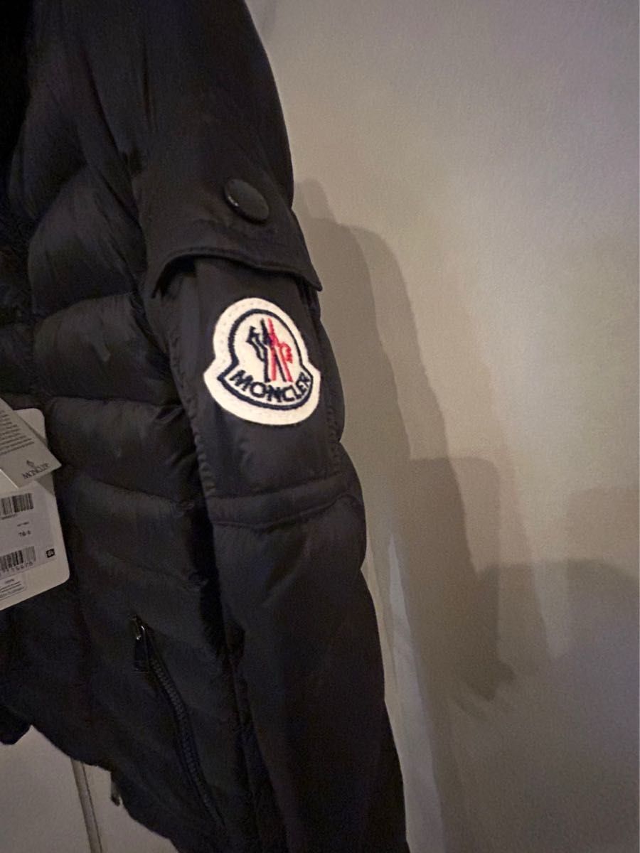 1/27限定値下げ　モンクレール　【新品未使用タグ付き】ダウンジャケット レディース MONCLER