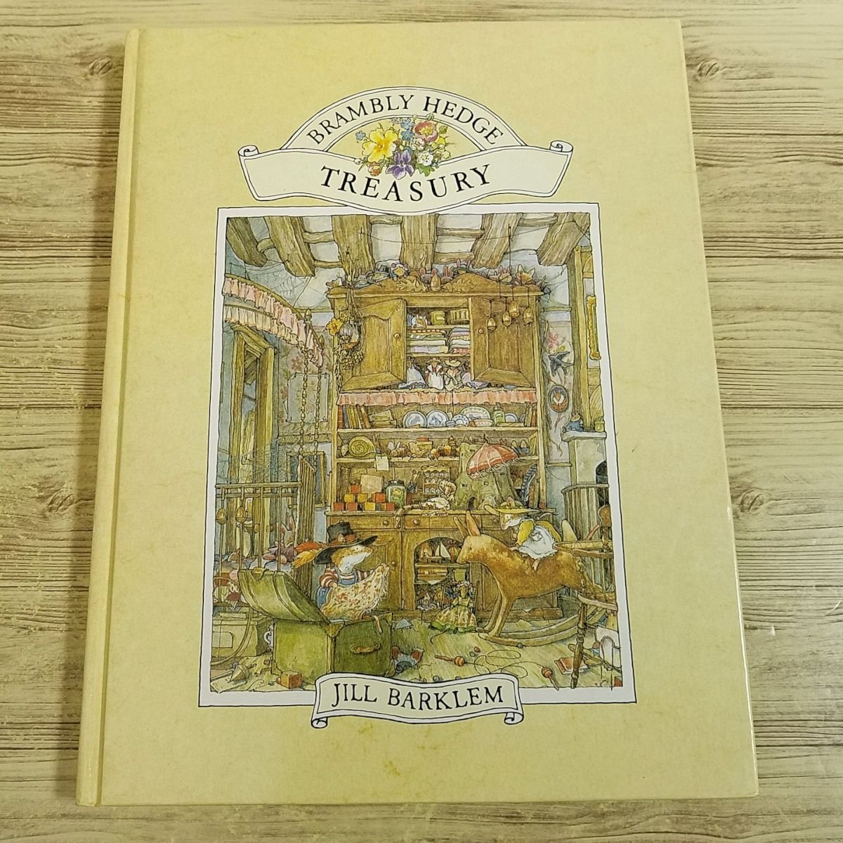  foreign language picture book [. ... .. thing ...BRAMBLY HEDGE TRESURY] secret. ....+ Will Fred. .. nobori + explanation foreign book Jill * Burke Lem 