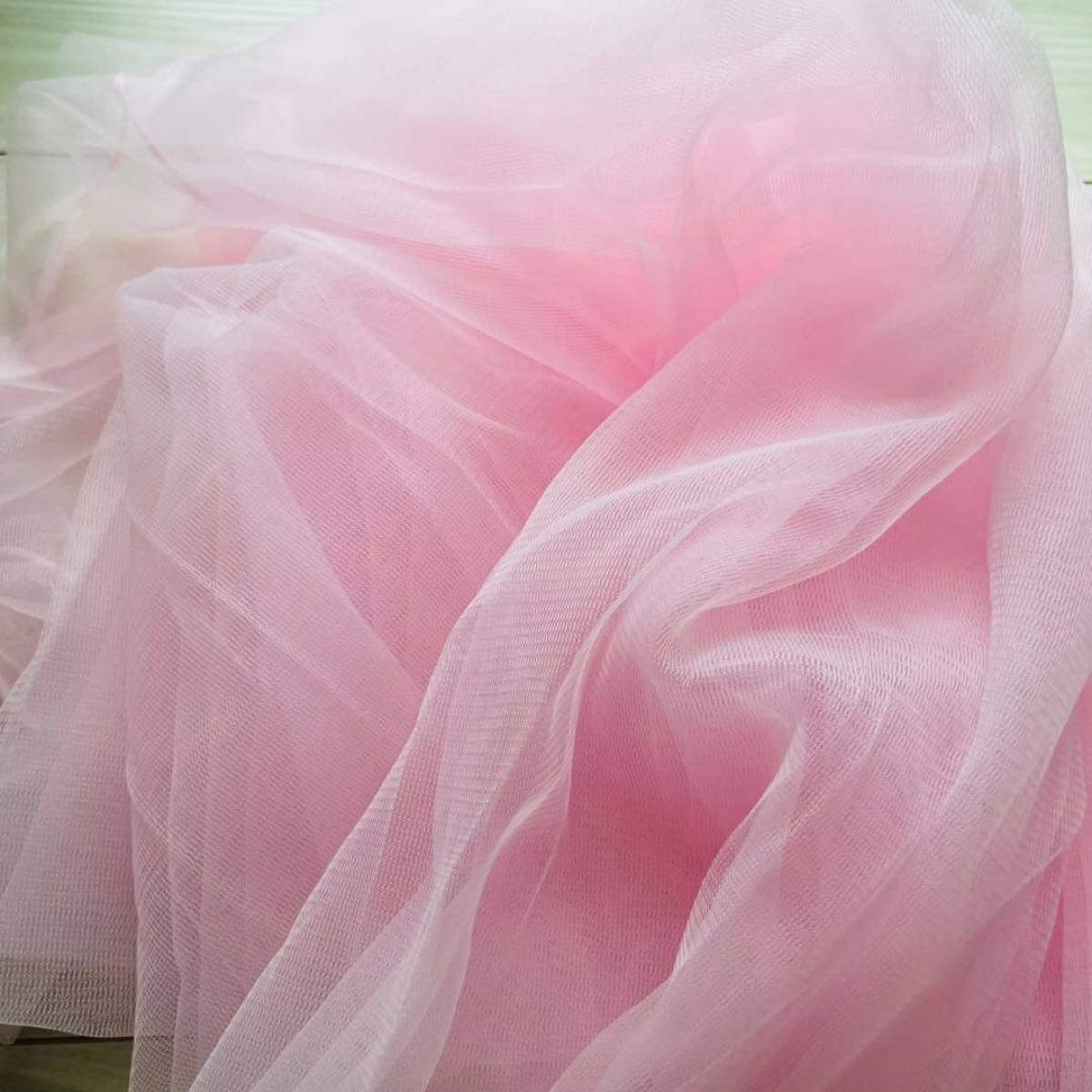 チュール　オーガンジー　ピンク　装飾用　結婚式　誕生日　撮影用　背景布　パーティー