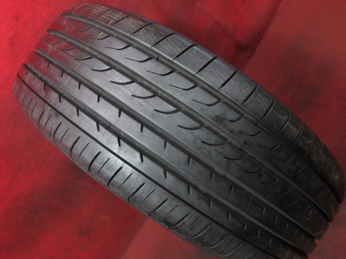 タイヤ 1本 205/60R16 ヨコハマ BLUE EARTH RV-02 2021年 バリ バリ山 ミニバン ワンボックス ステーションワゴン 送料無料★14447Tの画像2