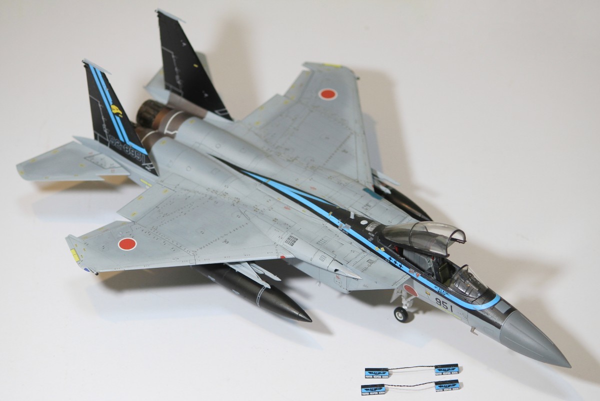 【戦闘機プラモデル模型完成品】ファインモールド F-15J J-MSIP 951号機 トップガンマーベリック コラボ塗装 航空幕僚監部広報室撮影時仕様_画像7