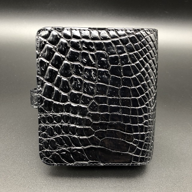 【送料無料】本物保証・一枚革　シャム　クロコダイル　二つ折り財布　ブラック H3_画像4