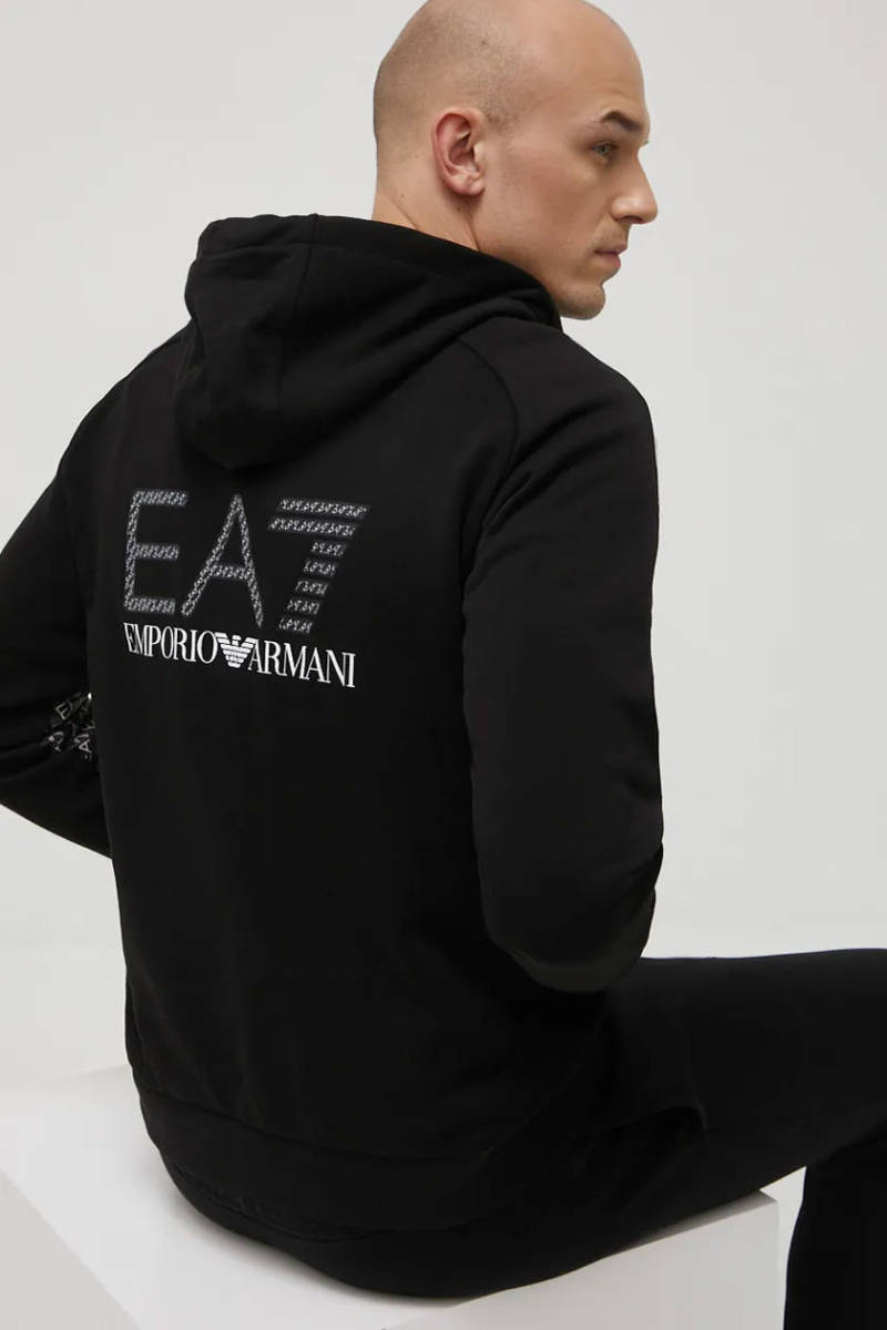 EA7 ラグジュアリースポーツウェア セットアップ EMPORIO ARMANI EA7 ラグジュアリースポーツウェア セットアップ EMPORIO ARMANI