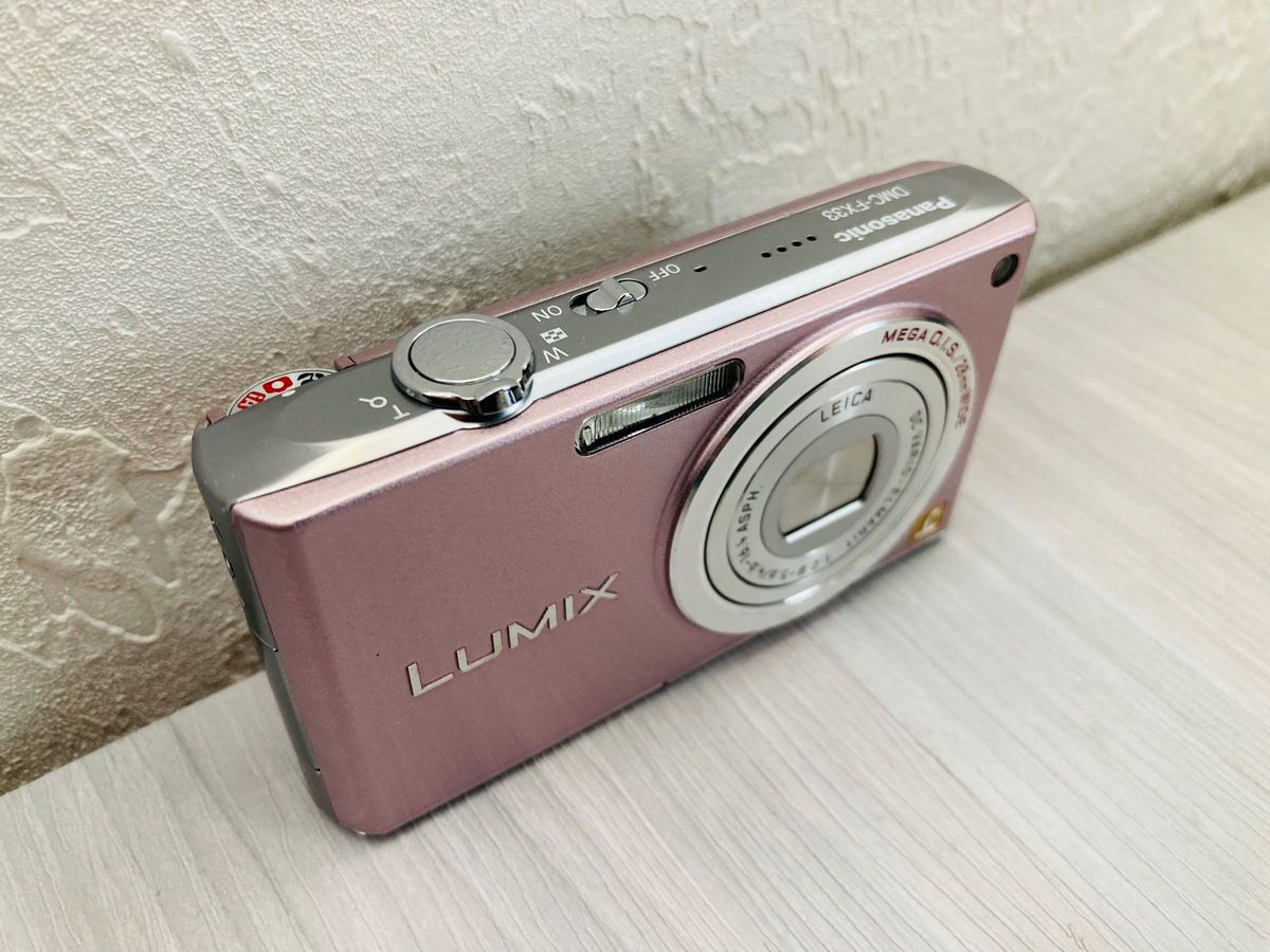 Panasonic】手のひらサイズのデジタルカメラLUMIX|カクテル Panasonic】手のひらサイズのデジタルカメラLUMIX|カクテル