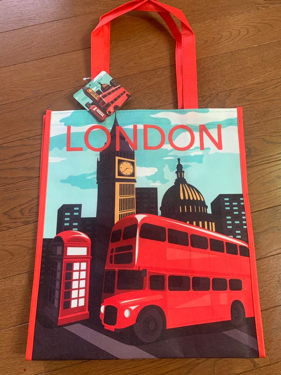 イギリス　ホールフーズ　ロンドン　最新　 エコバッグ トートバッグ　ロンドンデザインでかわいい バッグ
