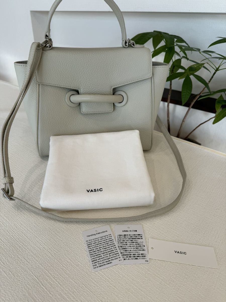 VASIC(ヴァジック) EVER MINI(エバーミニ)バッグ アイボリー VASIC(ヴァジック) EVER MINI(エバーミニ)バッグ アイボリー
