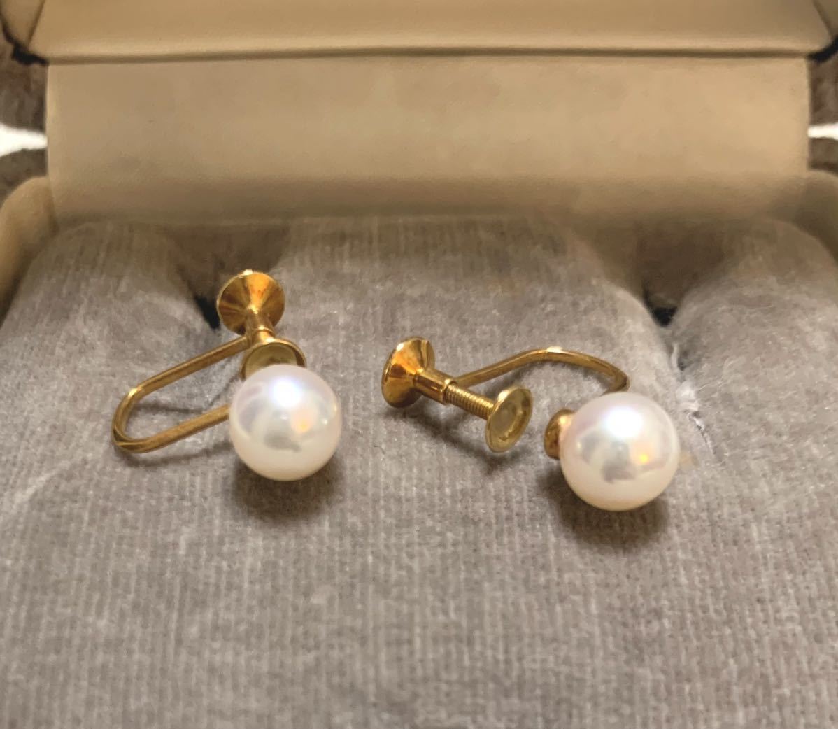 箱ジュエリーボックス付属 美品 MIKIMOTO ミキモト 7mm 一粒 箱ジュエリーボックス付属 美品 MIKIMOTO ミキモト 7mm 一粒