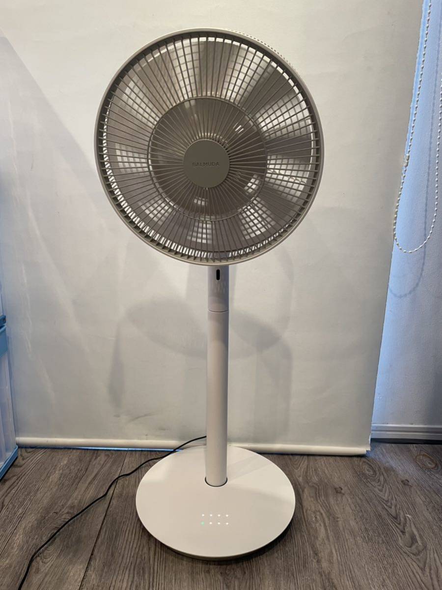 12.10 BALMUDA electric fan body only operation goods manner machine feather diameter 30cm EGF-1600-WG