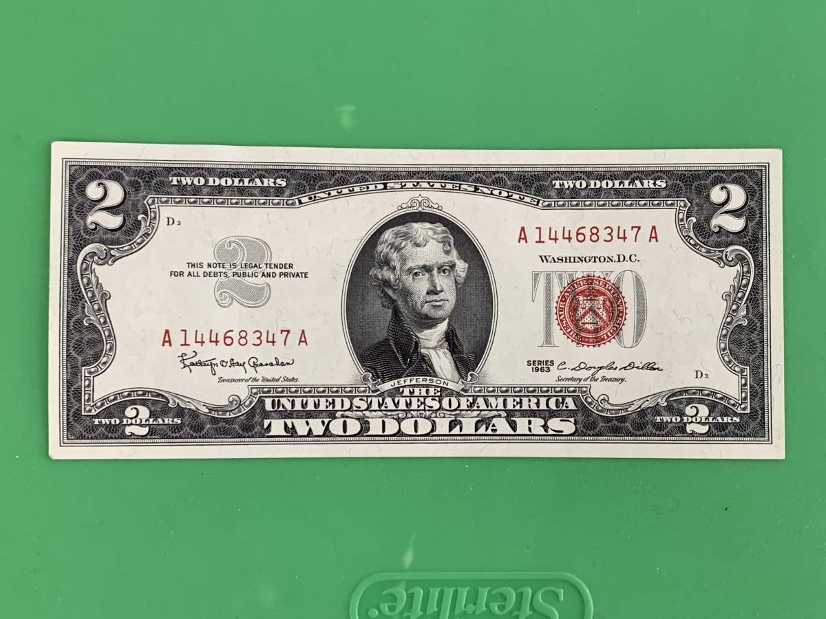 1963年　レッドシール　アメリカ　2ドル札 $2札　昭和38年 激レア ラッキー 米ドル　ピン札 新札　赤紋章　ケネディ大統領
