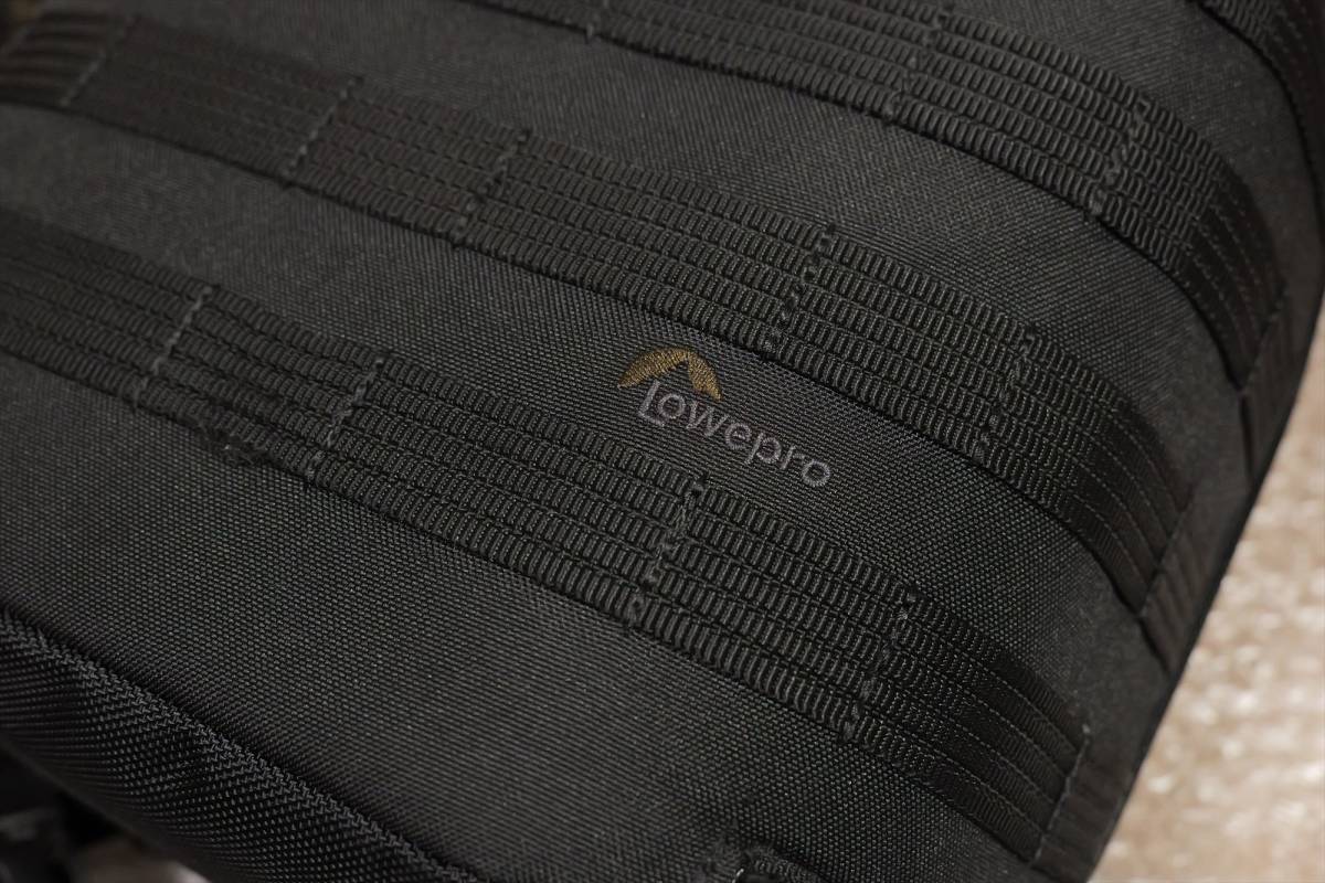 Lowepro プロタクティック BP350AW II LP37176-PWW バックパック ブラック PROTACTIC BP 350AW II BLACK カメラバッグ 付属ポーチ類もあり_画像7